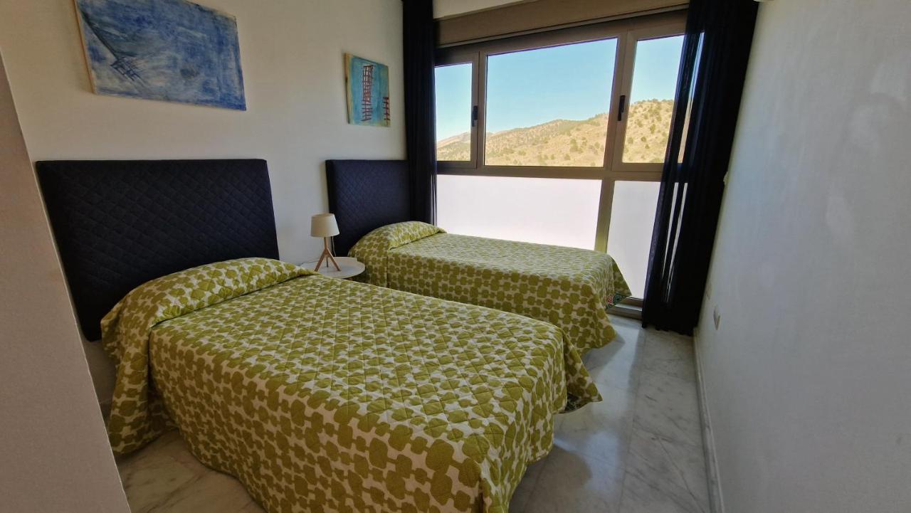 Skyline 26 Stunning Sea Views From A 2-Bedroom Apartment On The 26Th Floor Benidorm Exterior photo